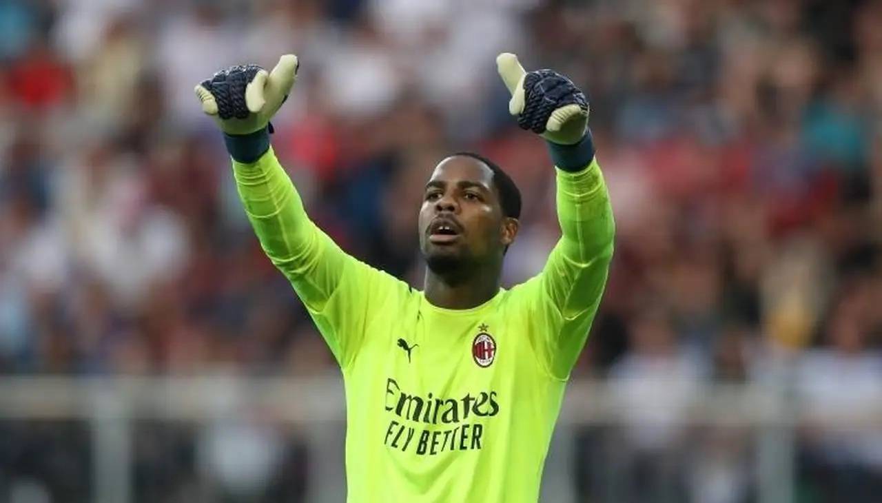 意甲媒体透露：米兰跟迈尼昂续约已达成口头协议，续约2年加一年选择权